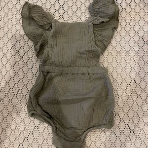 Simple Folk Romper 9-12M